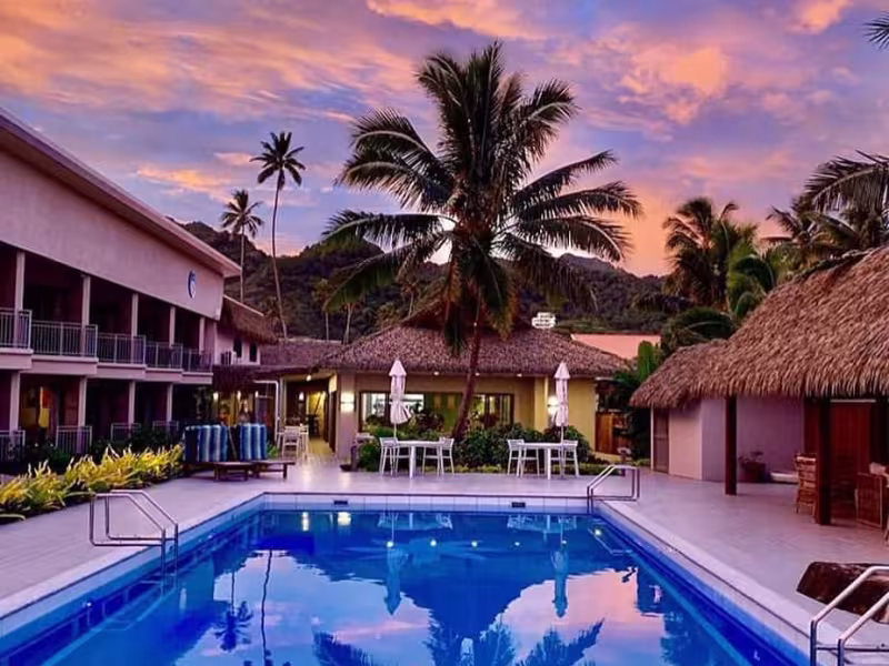 Moana Sands Lagoon Resort 