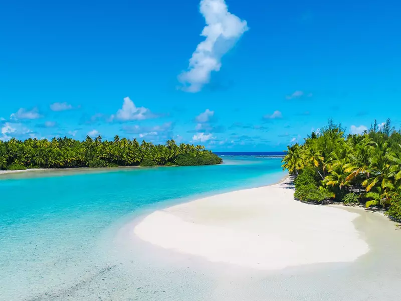 Alisha Street @myrarotonga 13.jpg