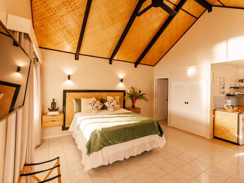 Tai Roto Bay Honeymoons