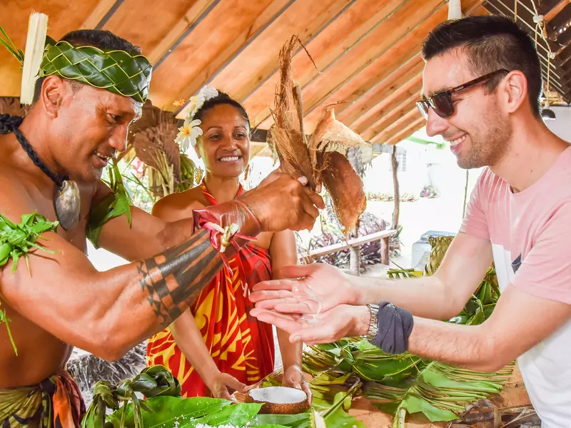 Tumutoa Tours