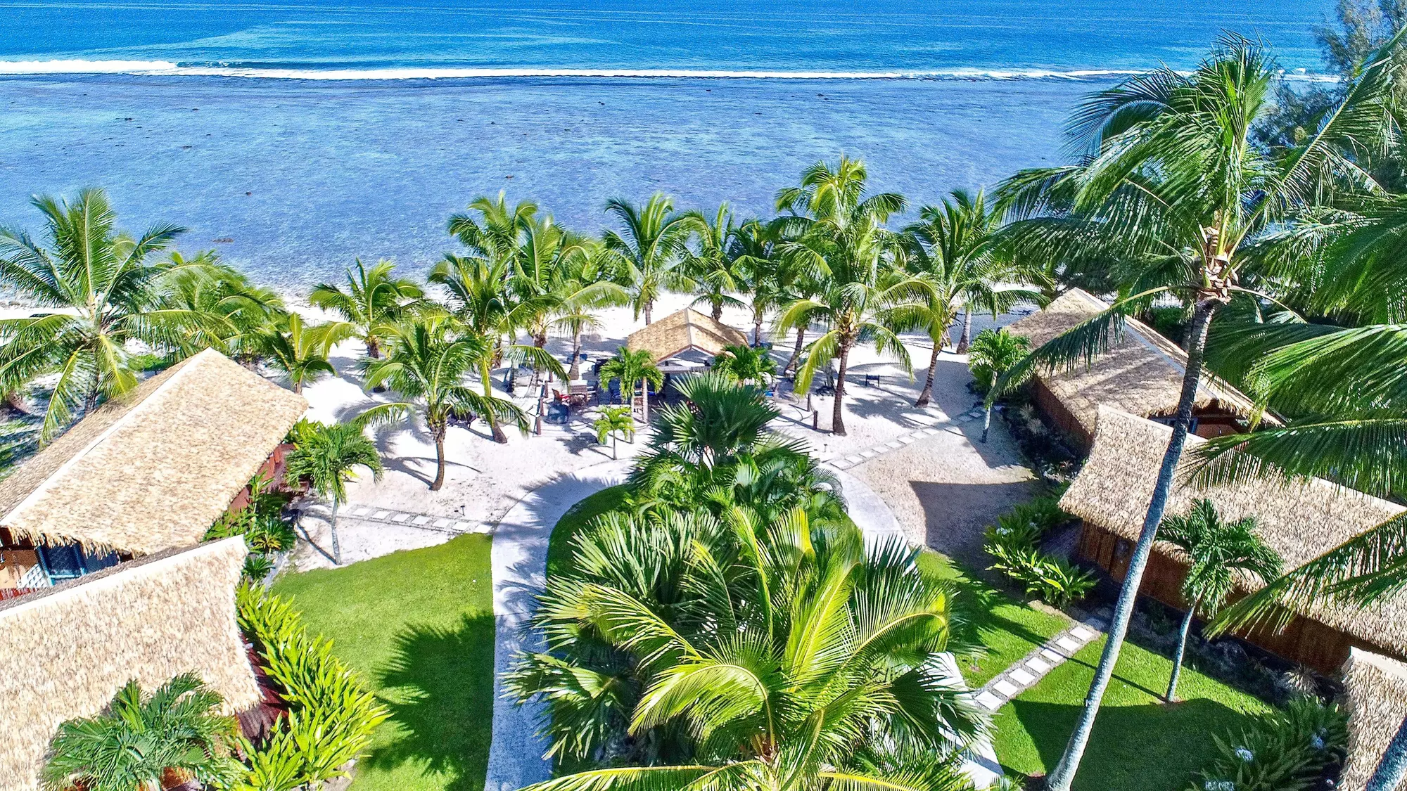 Magic Reef Beach Bungalow - Arial Bungalows