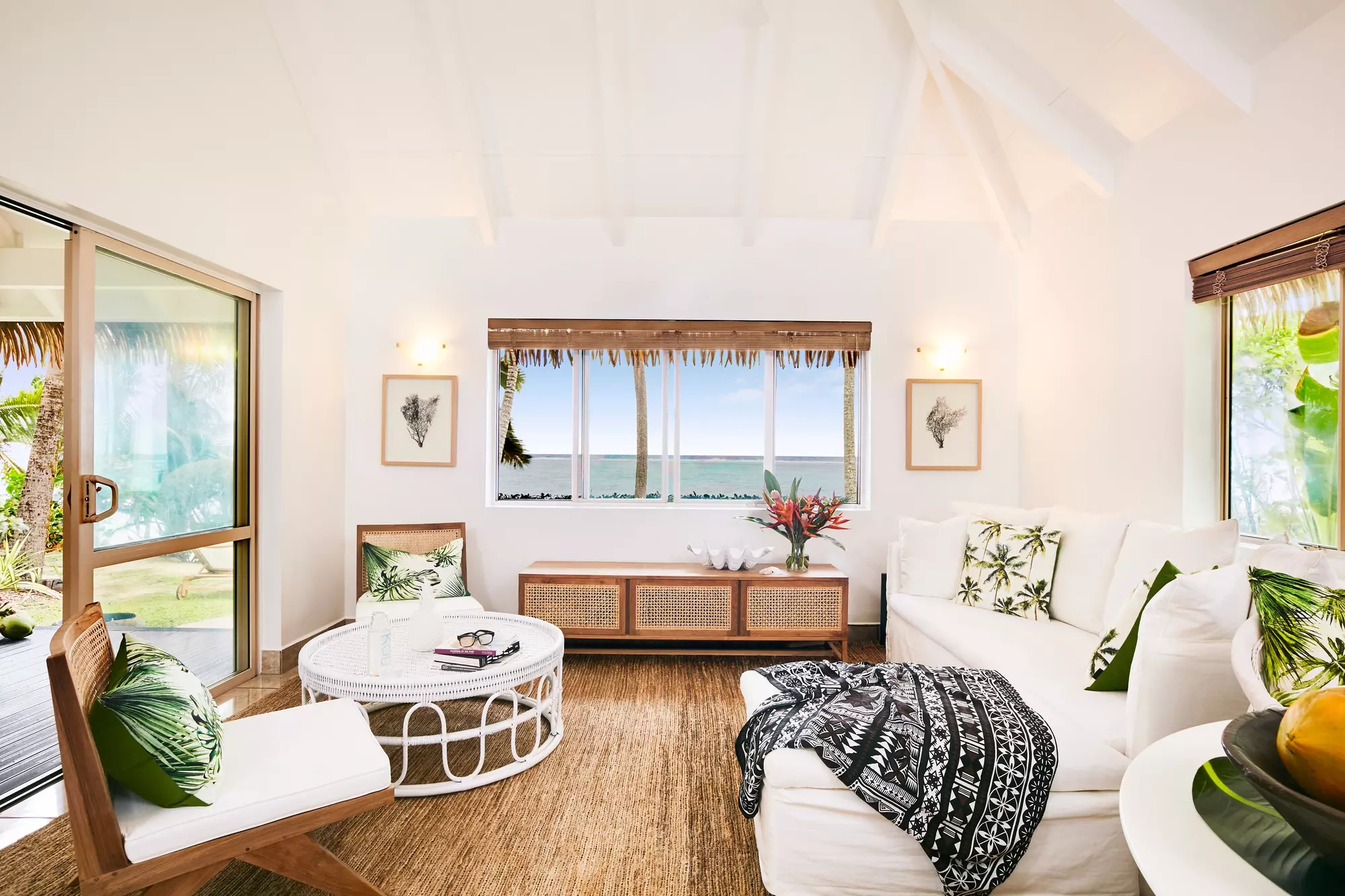Motu Villas - Premium Beachfront