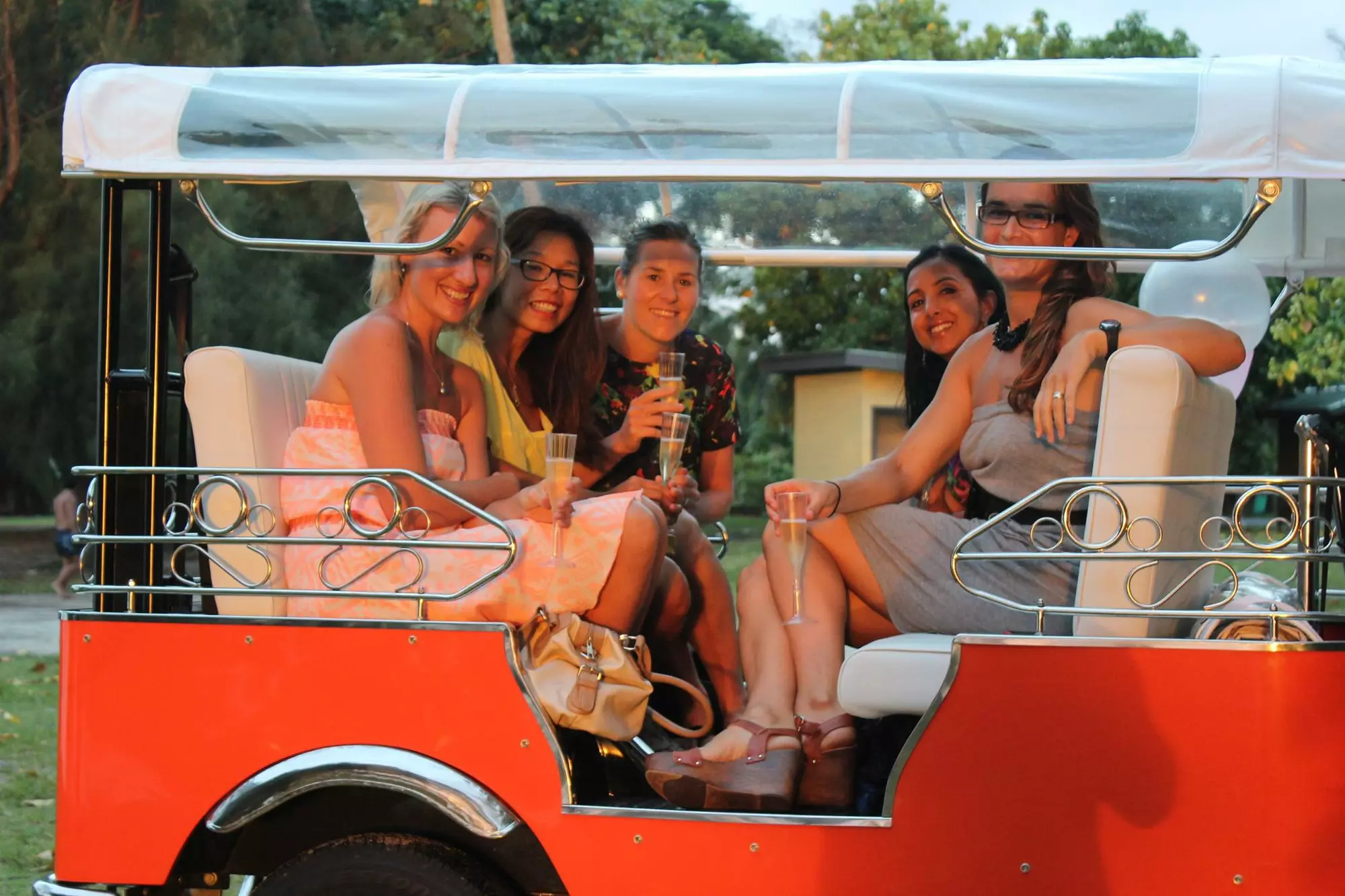 Cocktail Happy Hour Hop with Tik-e Tour in Rarotonga