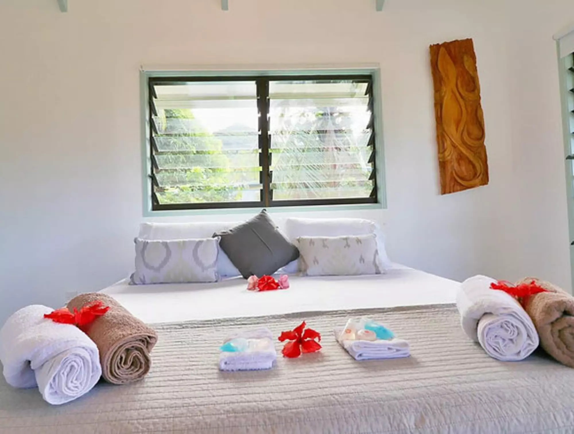 Raela Villas