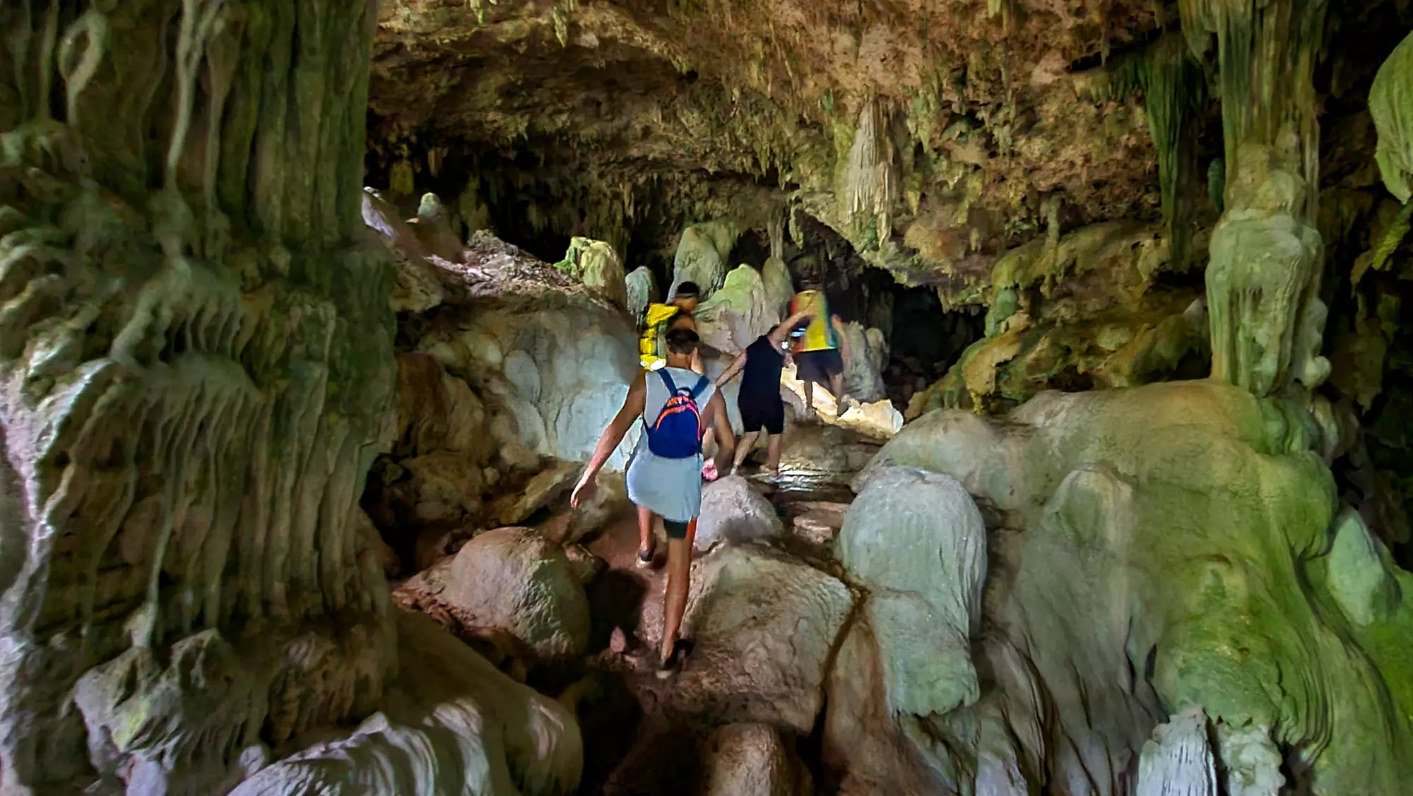 Anatakitaki Cave Atiu 1