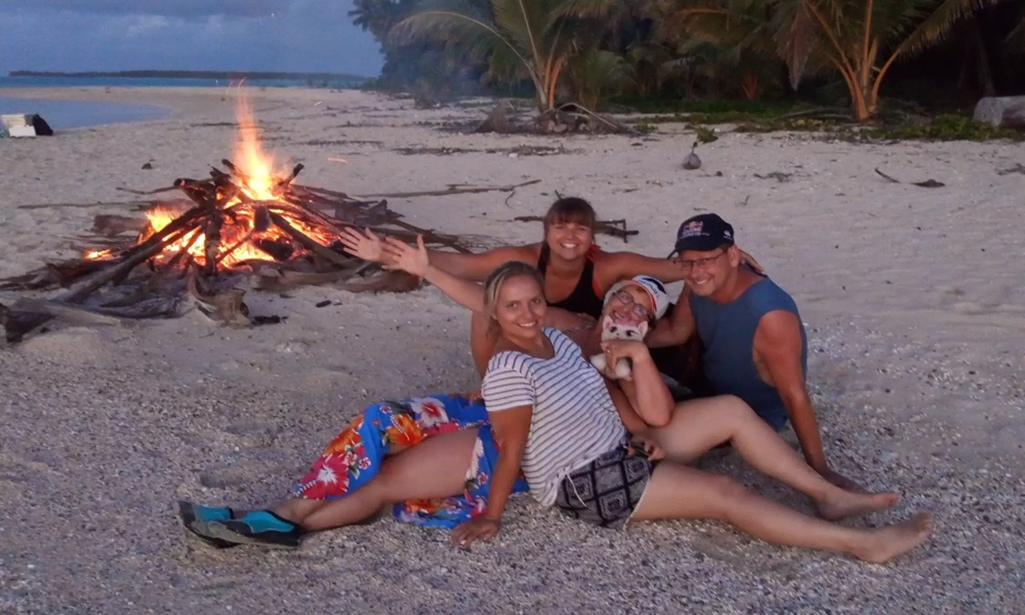Kutekute Tours & Transfers Aitutaki - Beach 