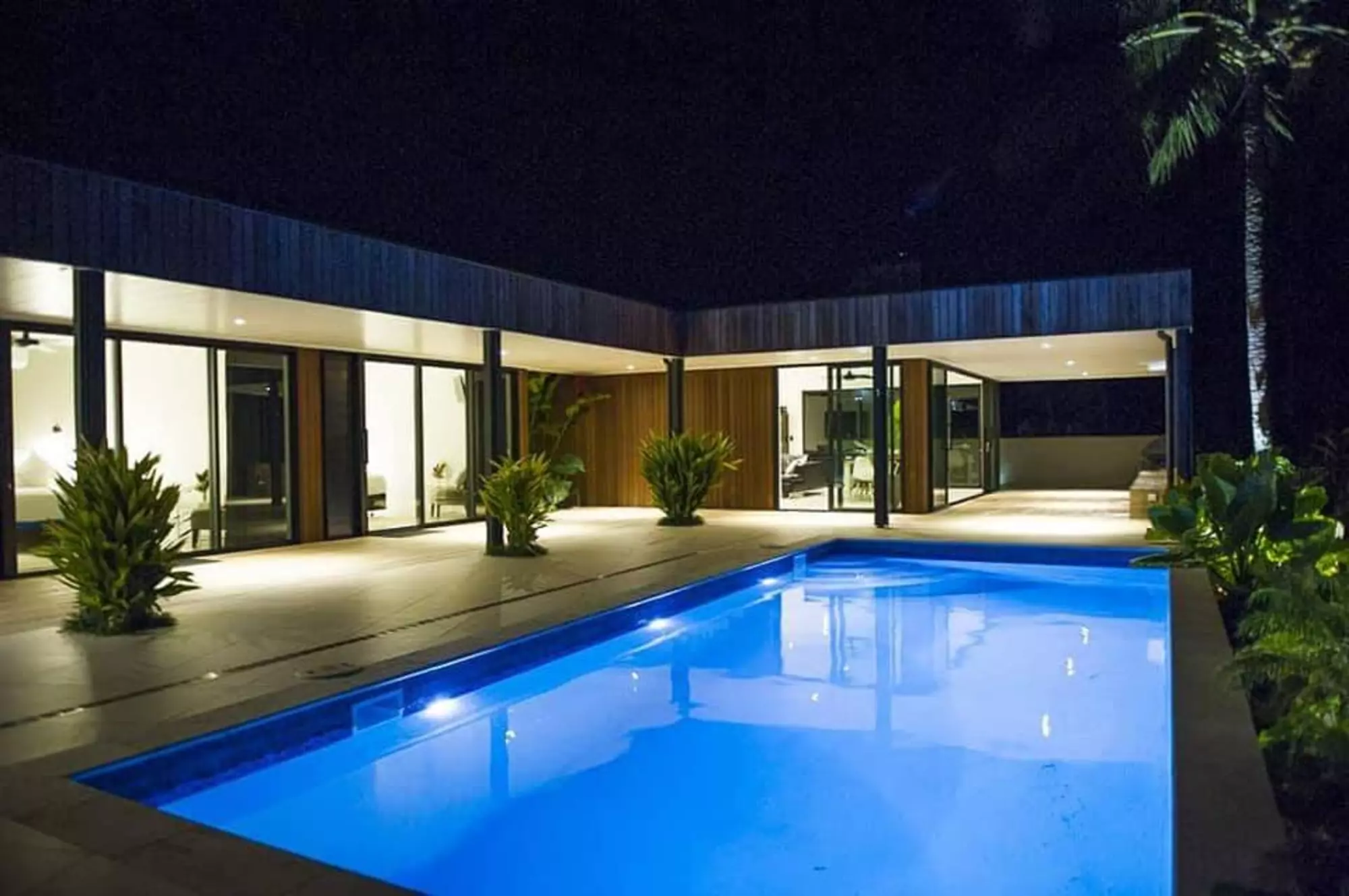 Pool at night 