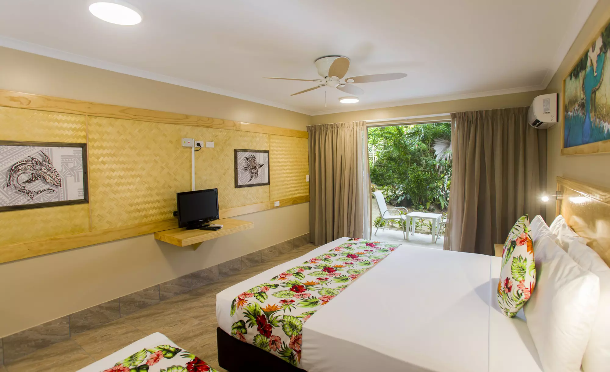 Edgewater Resort