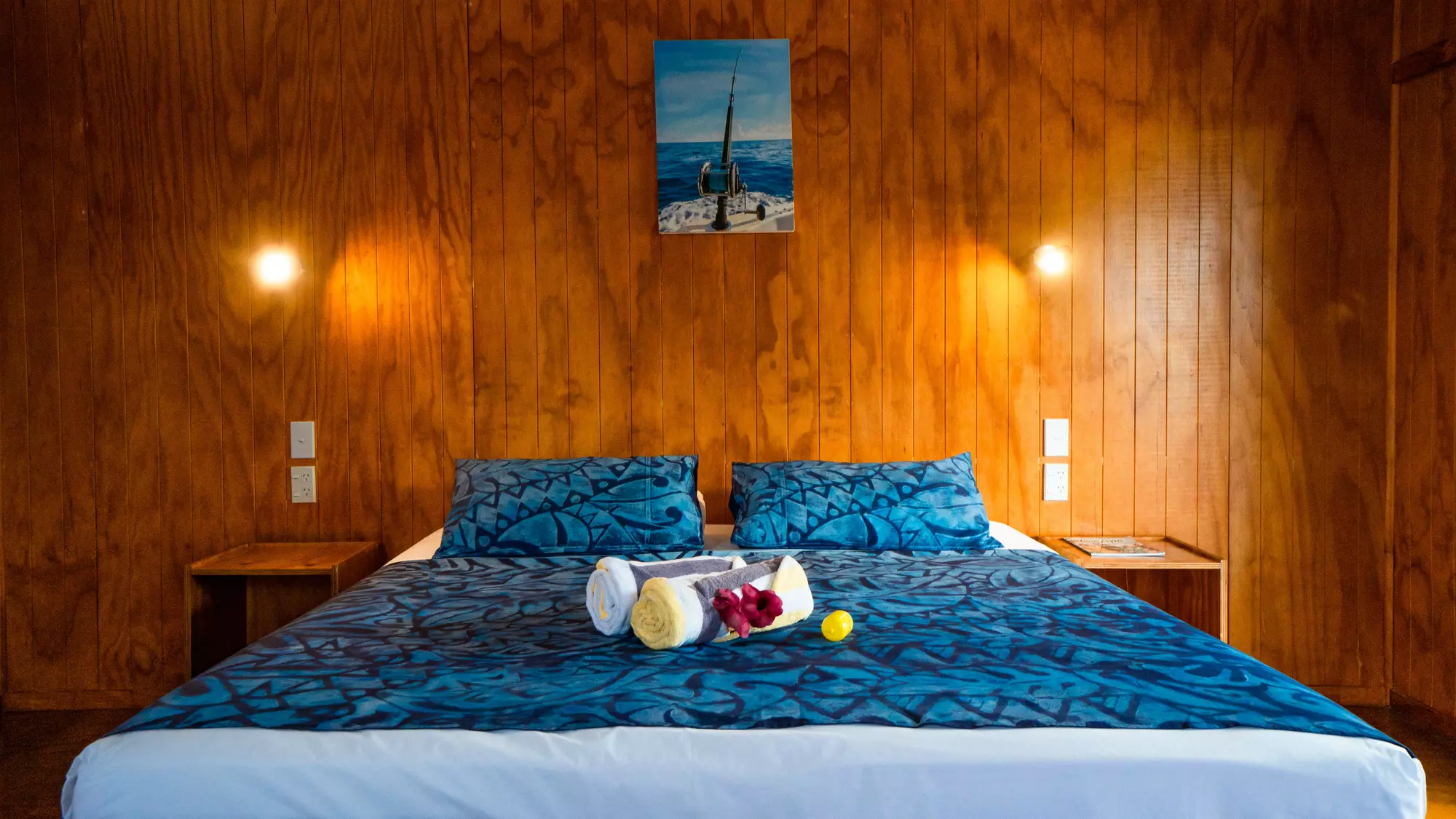 Aitutaki Village Bed