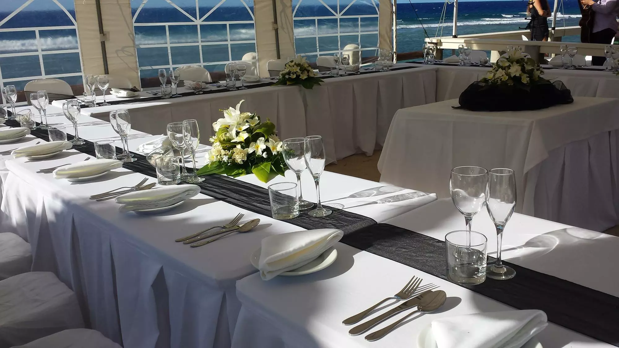 Club Raro Resort Weddings 