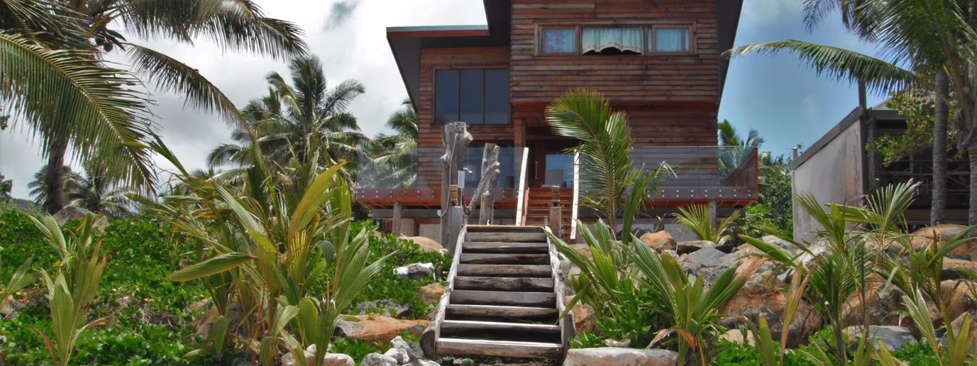 Kaireva Beach House honeymoon