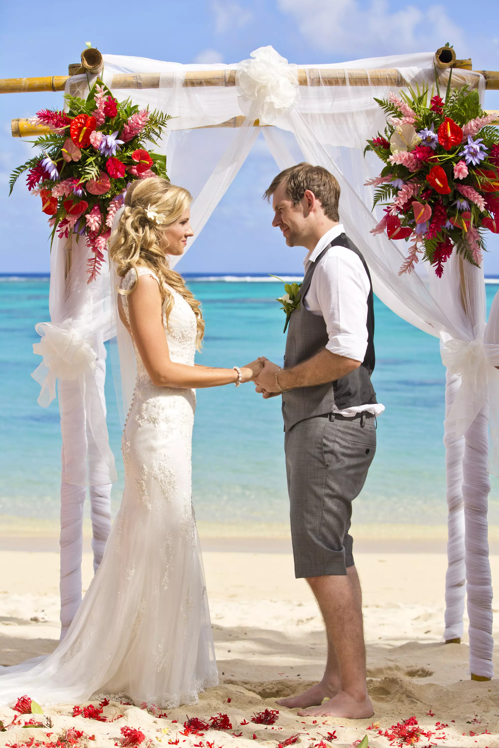 Moana Sands Weddings