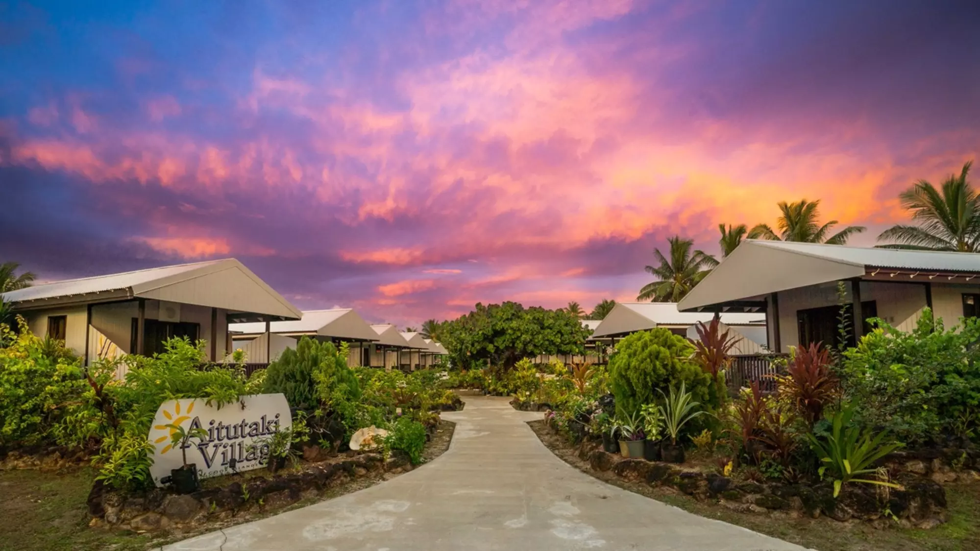 Aitutaki Village Honeymoons