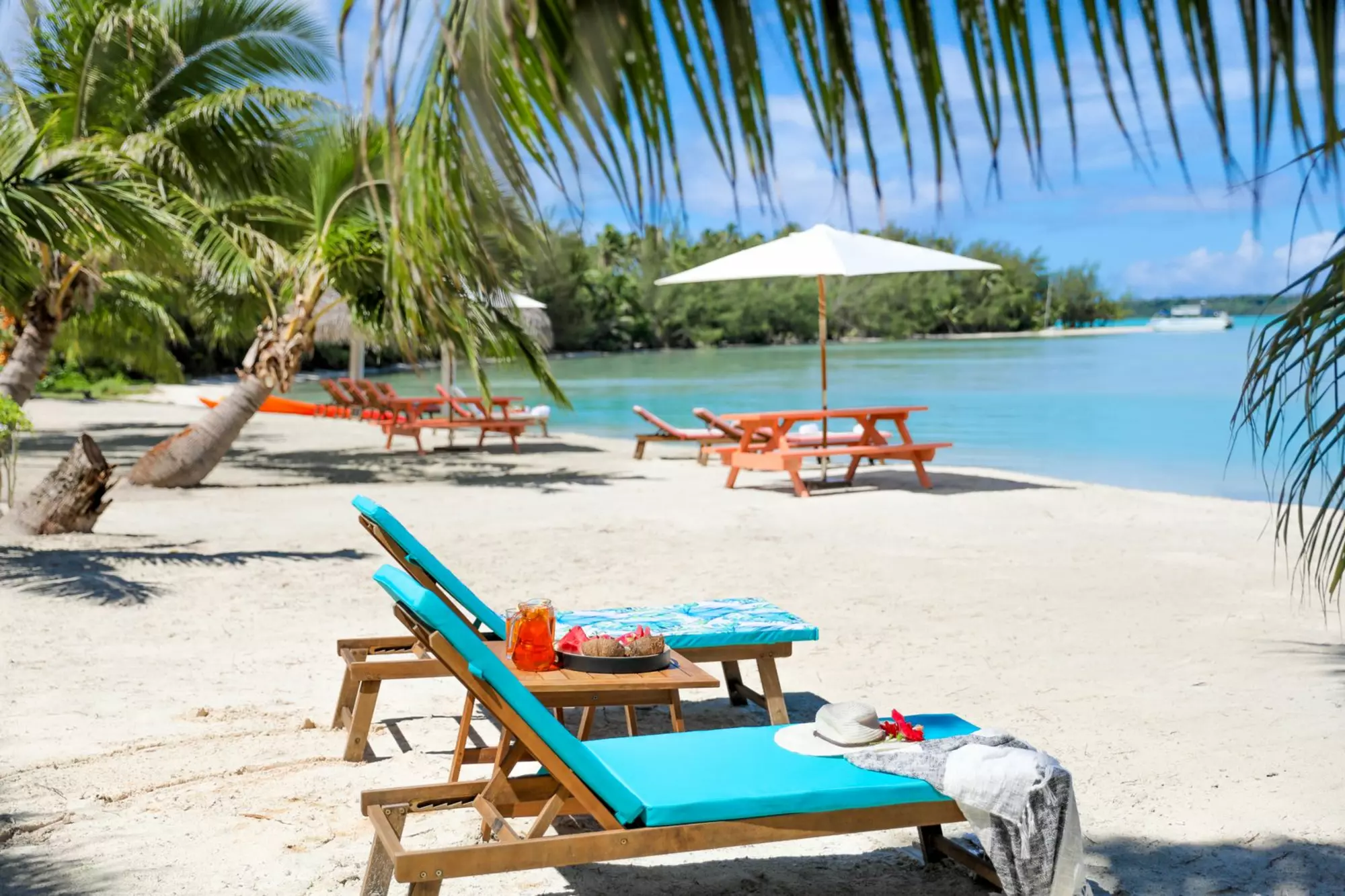 Tai Roto Bay Honeymoons