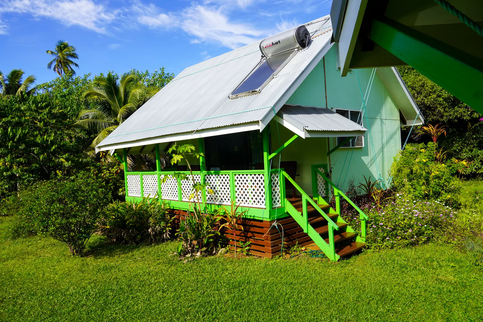 Gina's Garden Lodge 