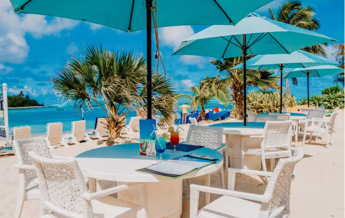 Muri Beach Club Hotel Outdoors