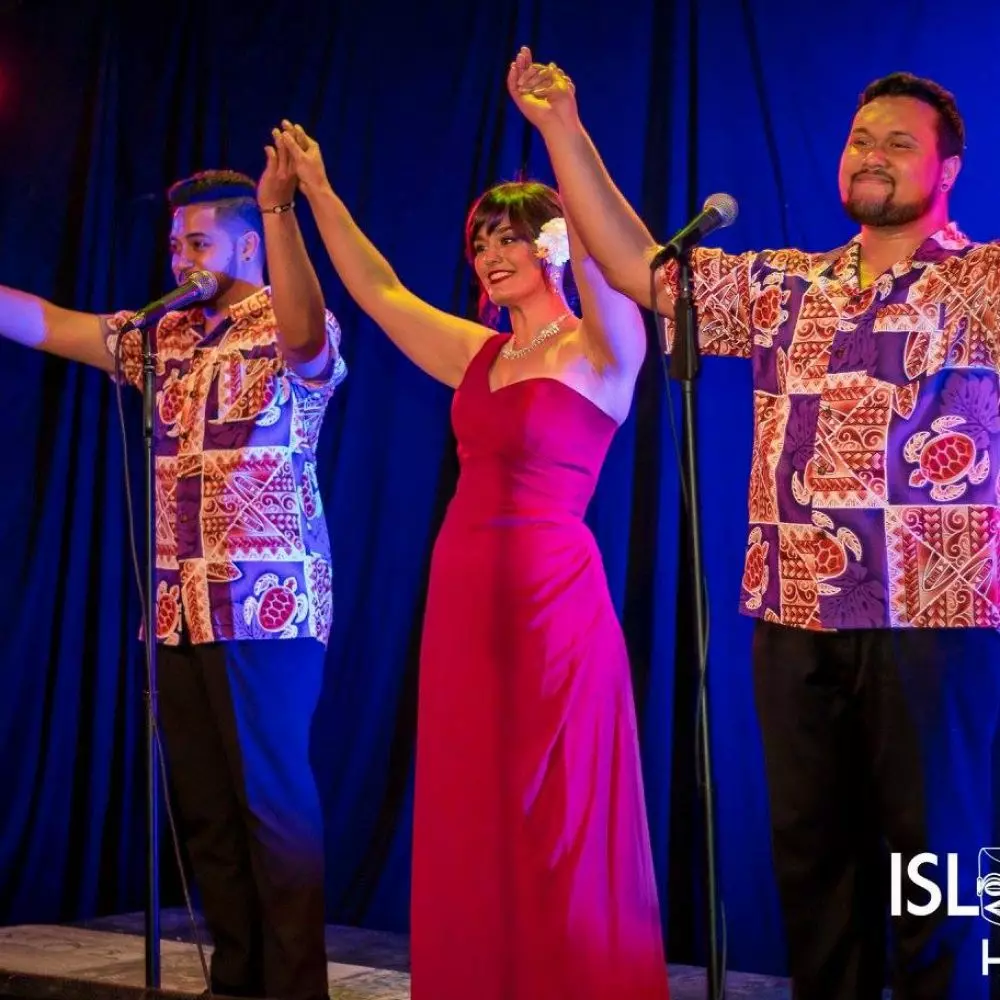 Opera in Rarotonga 2