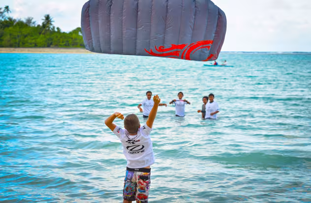 Kitesurfing