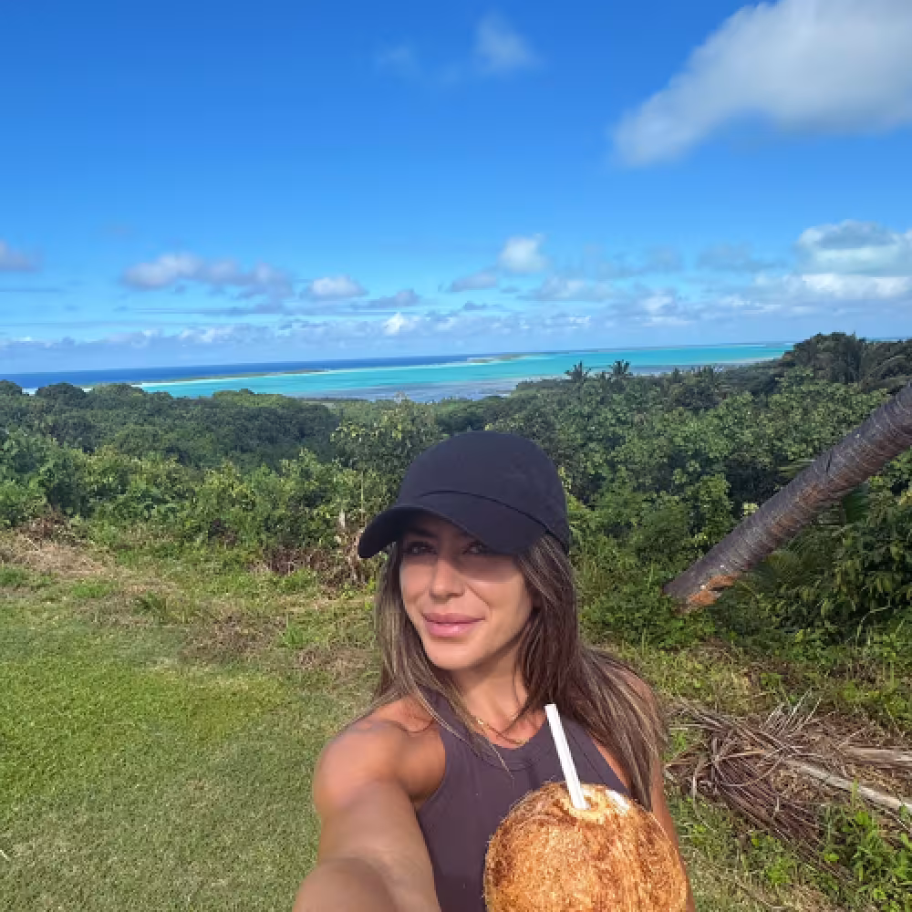 Cook Islands Specialists United States Mia Springer