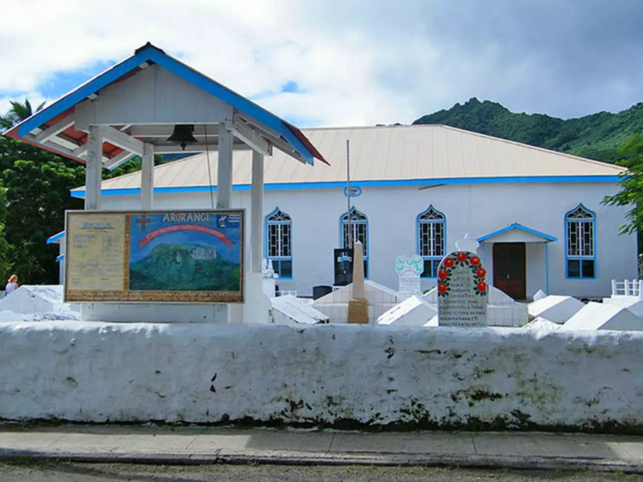 cook-islands-rarotonga-arorangi.jpg