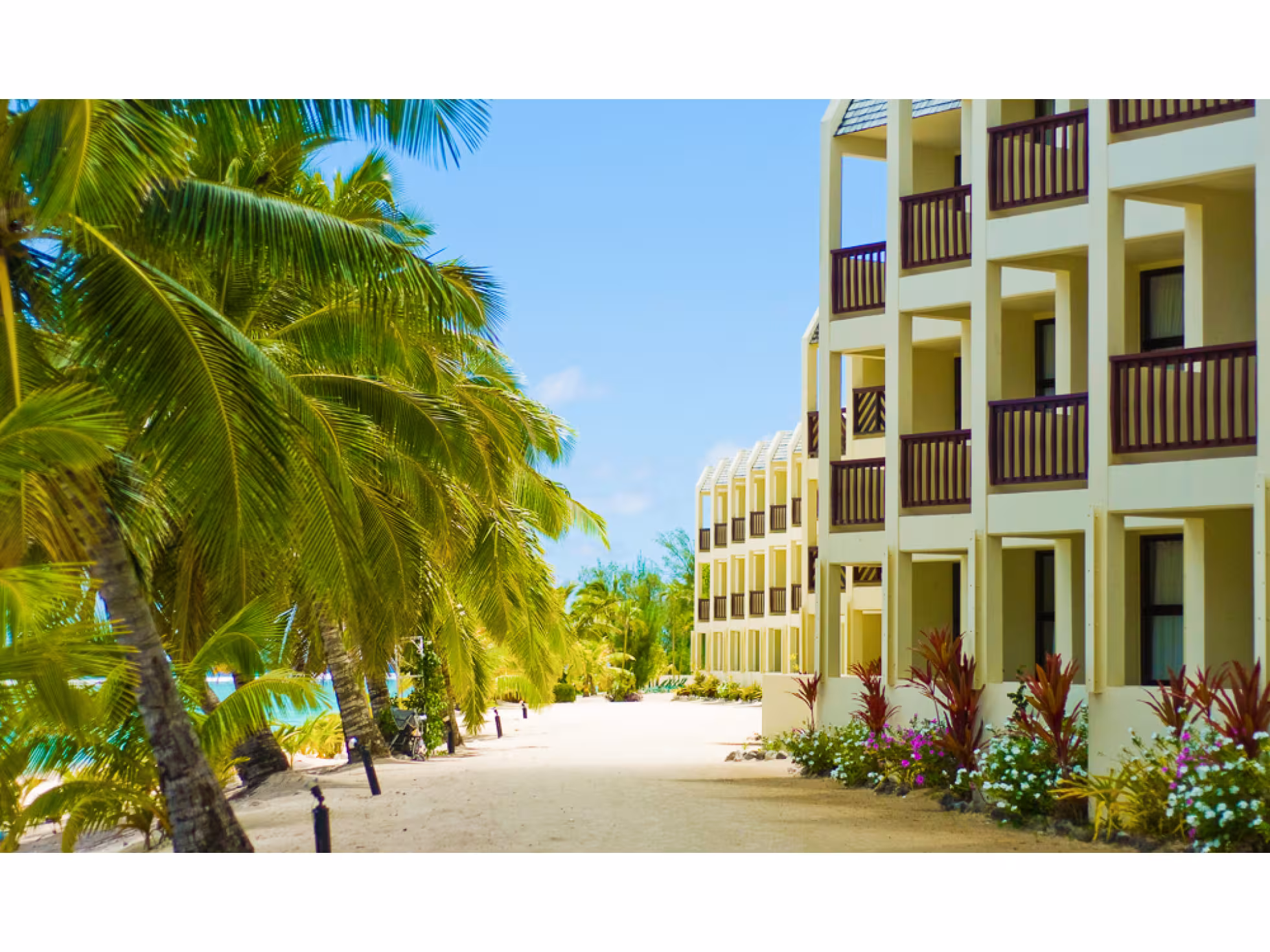 cookislandsbooking.com