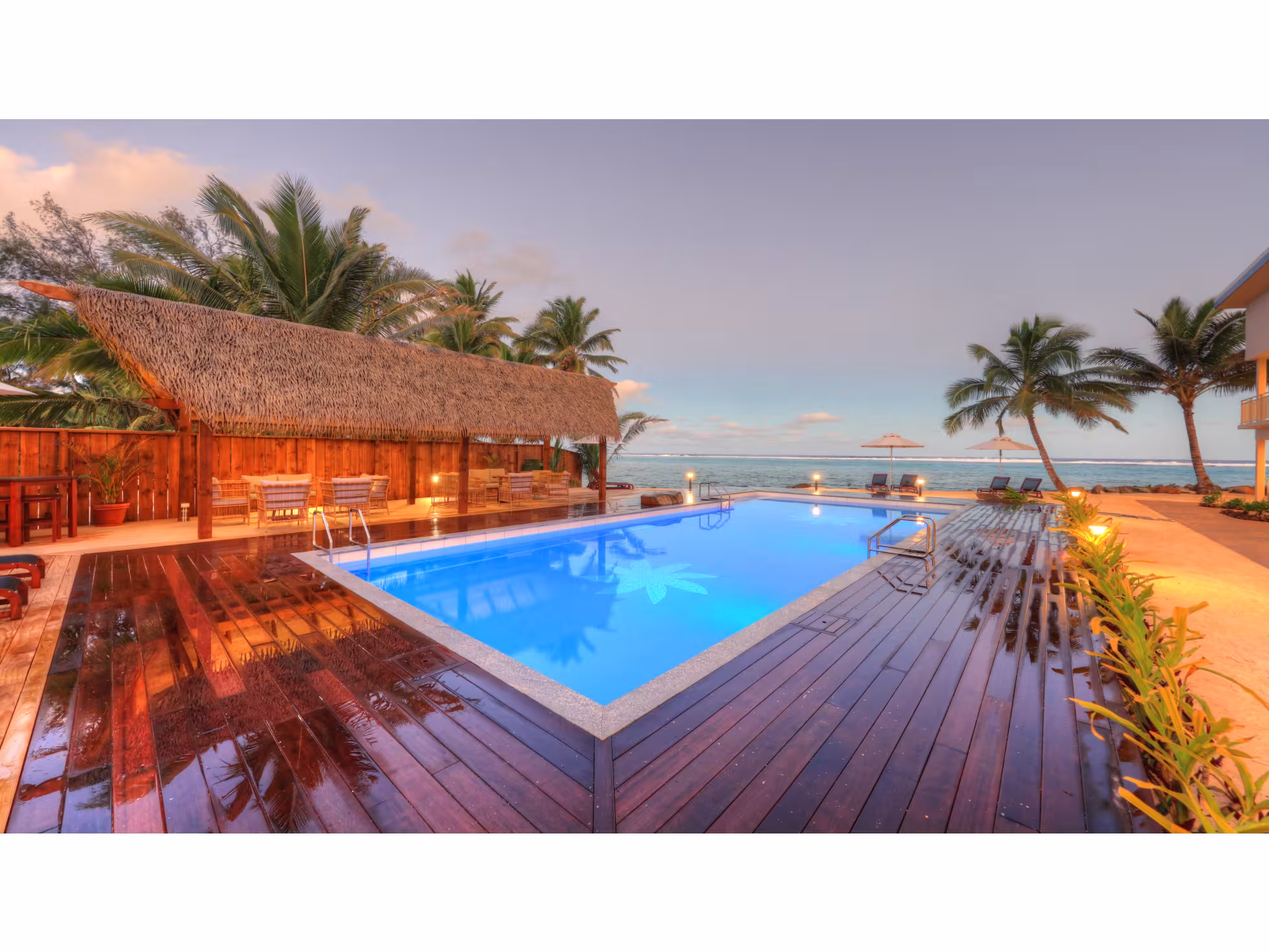 Moana Sands Lagoon Resort 