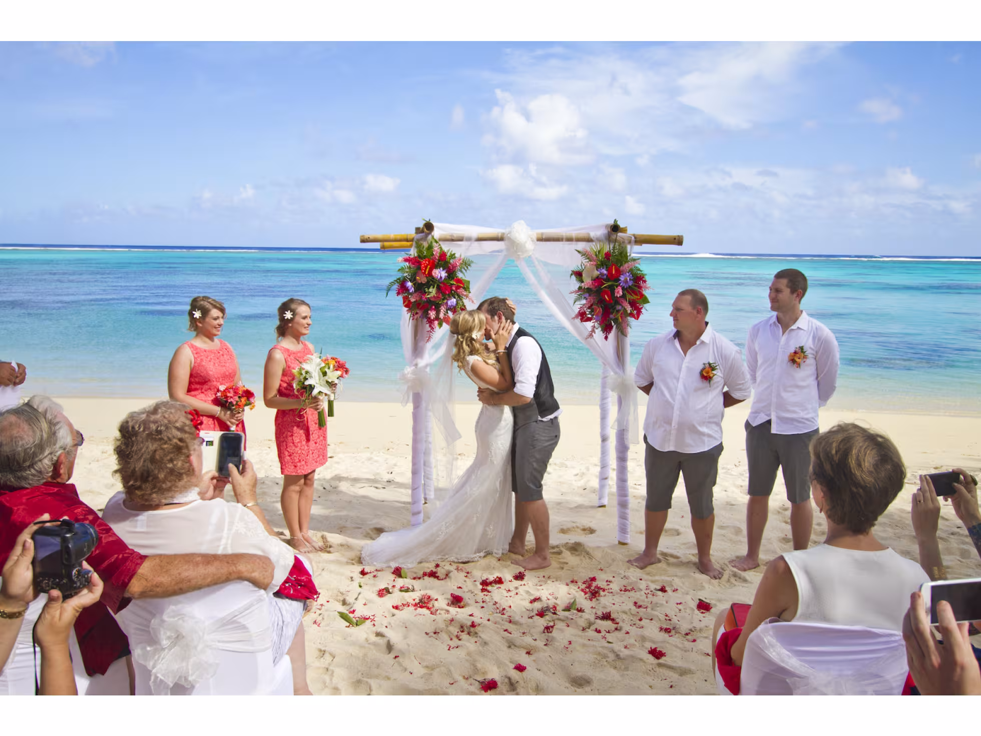 Weddings Services at Moana Sands