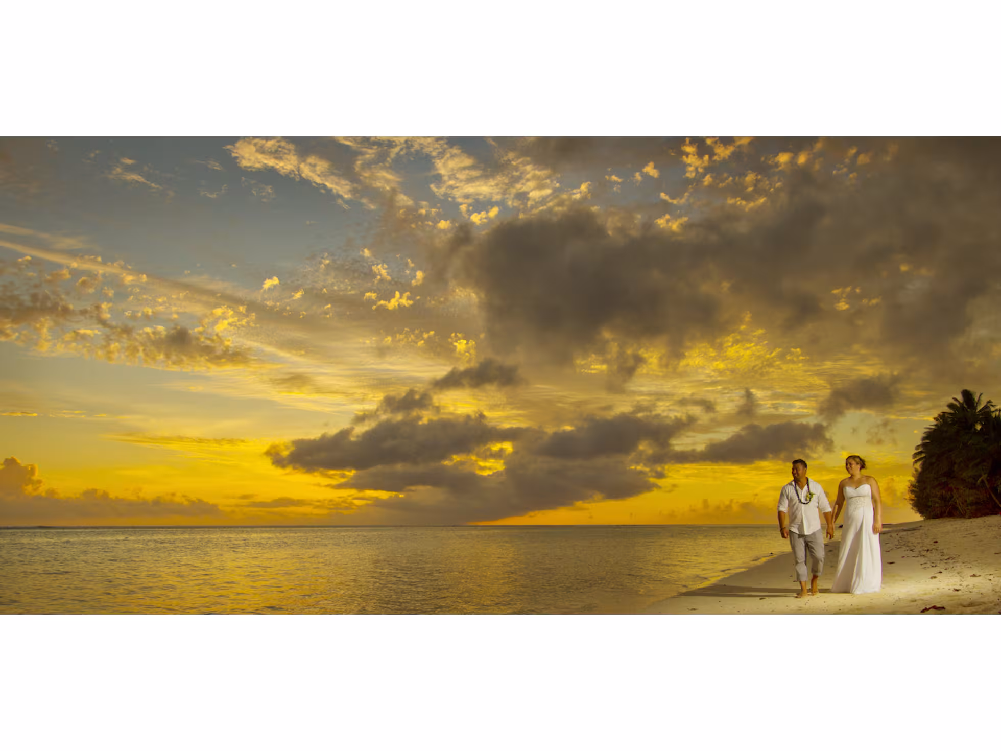 Weddings at Moana Sands
