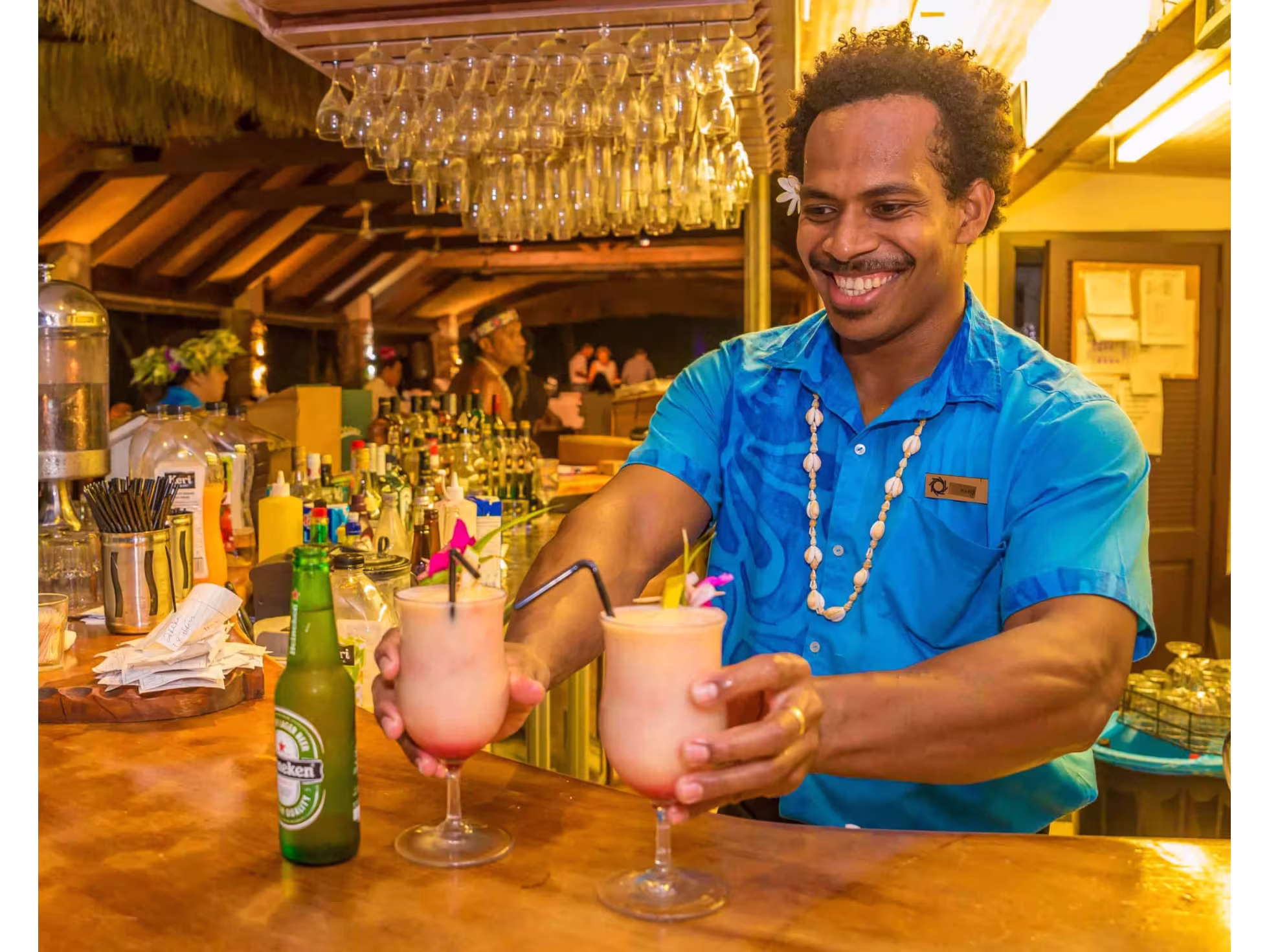 Great island cocktails at Oceans Restaurant & Bar at Crown Beach Resort