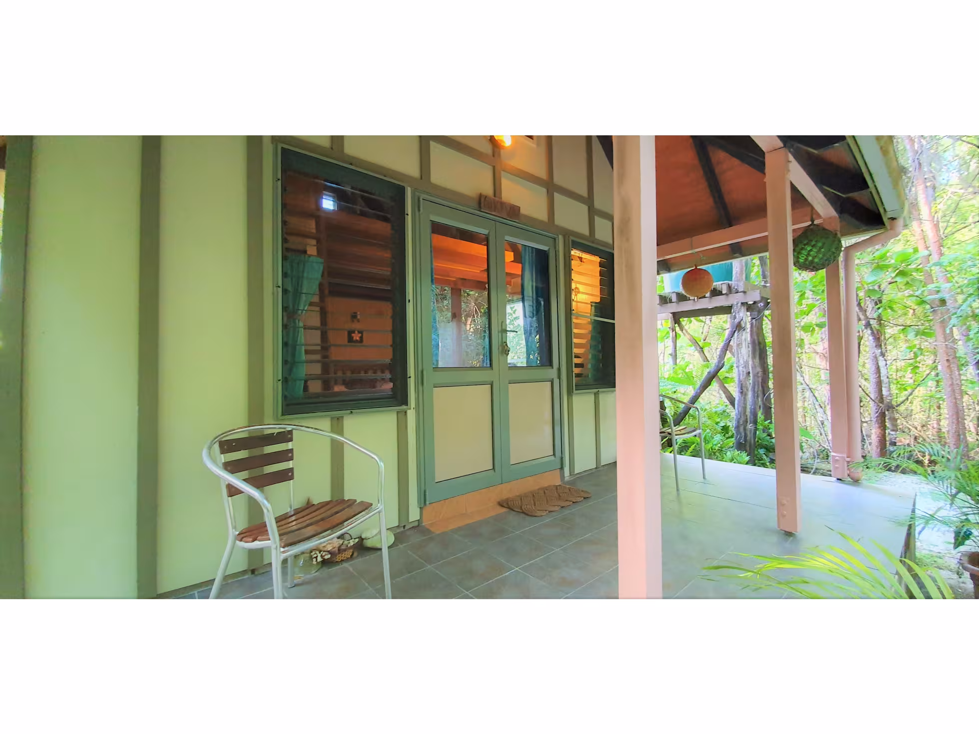 Okiva beachfront exterior