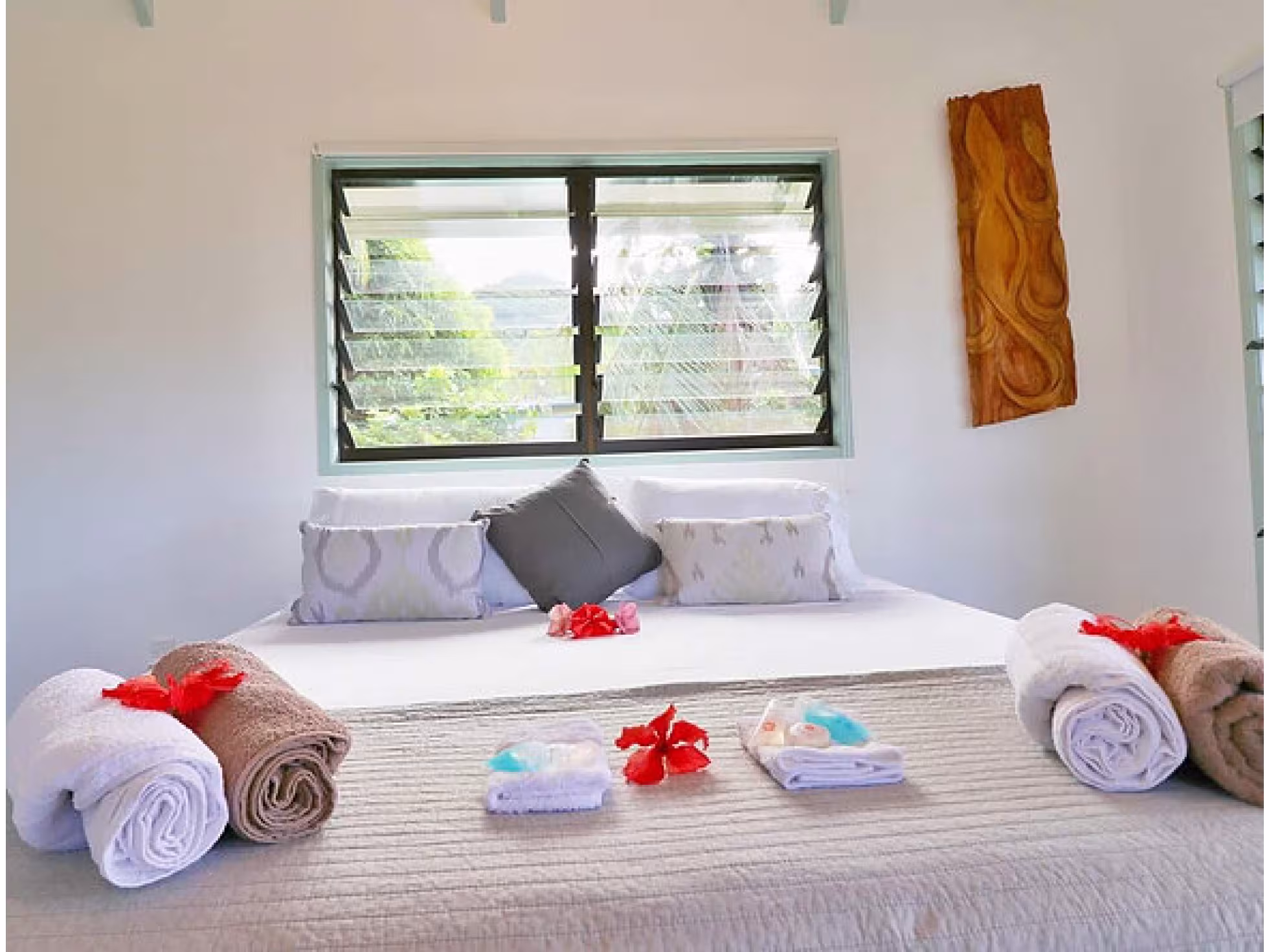 Raela Villas