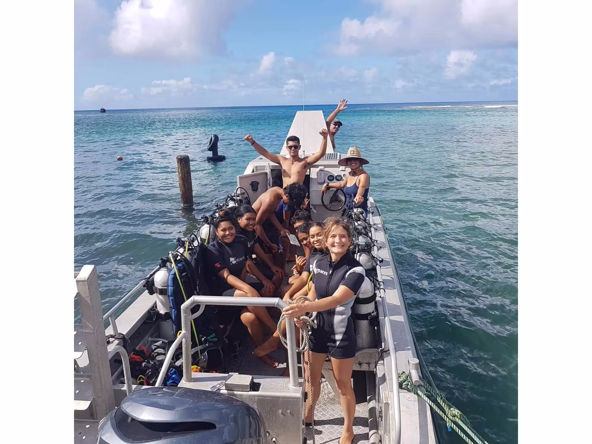 Dive Rarotonga Ltd - Divers (2).JPG 
