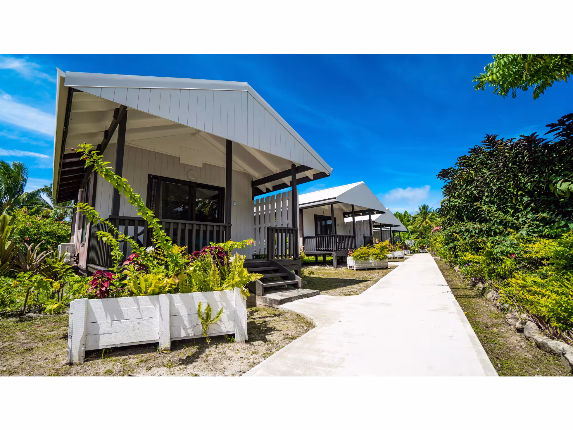 Aitutaki Village Exterior 1