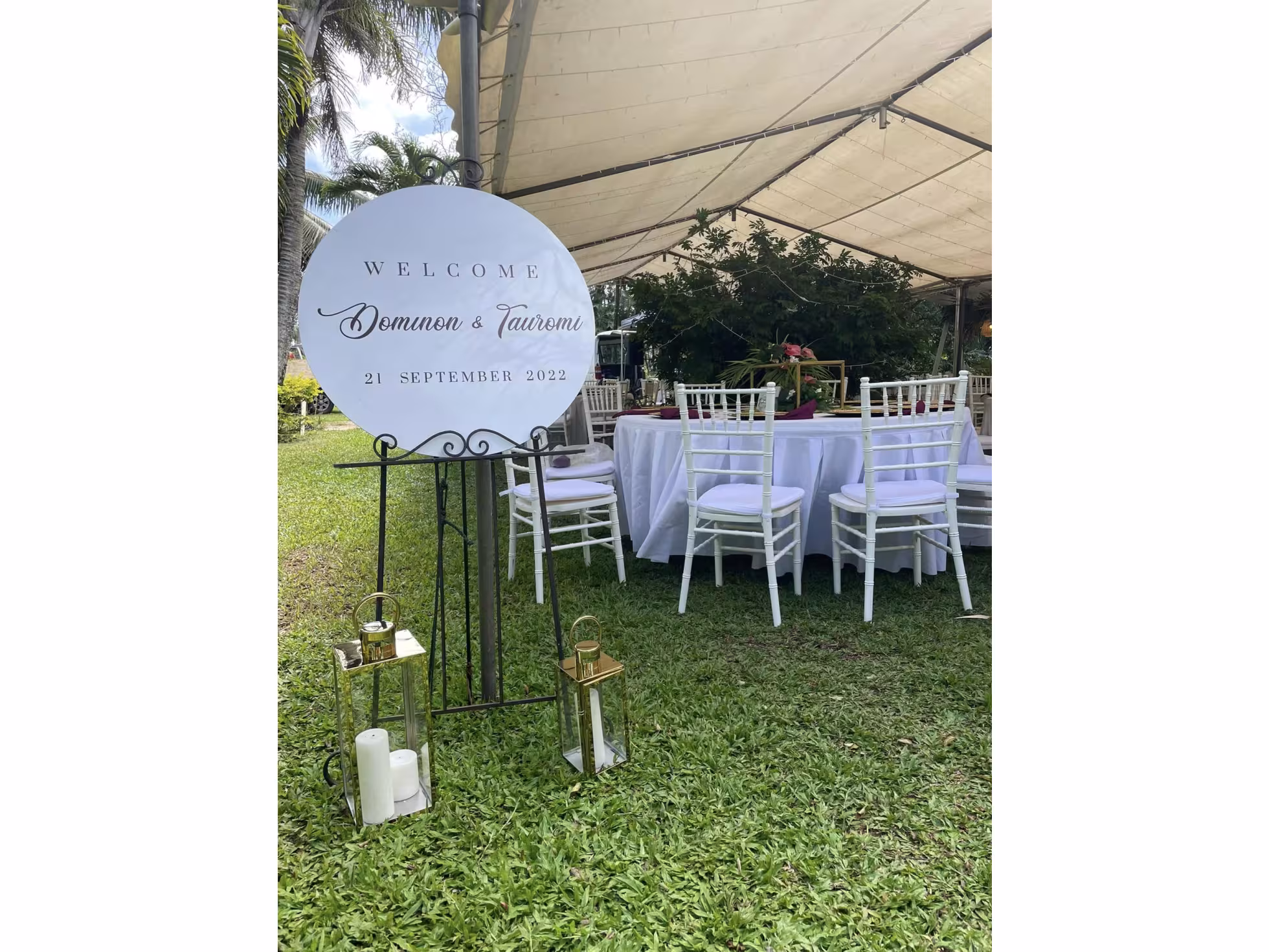 Maire Nui Gardens & Cafe Weddings 