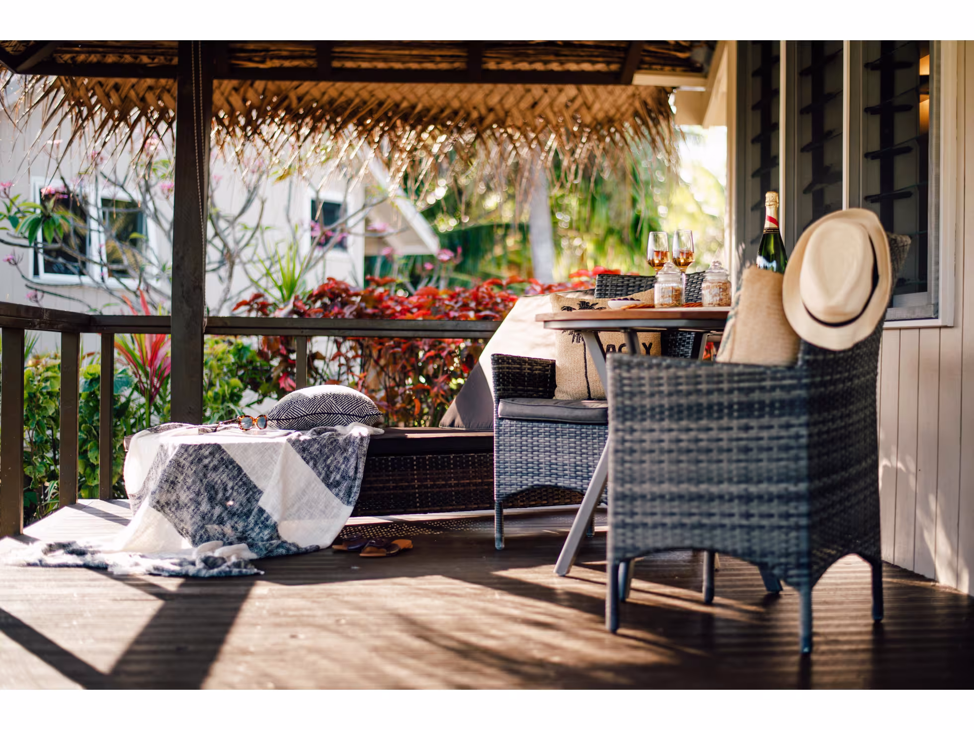 Tai Roto Bay Honeymoons