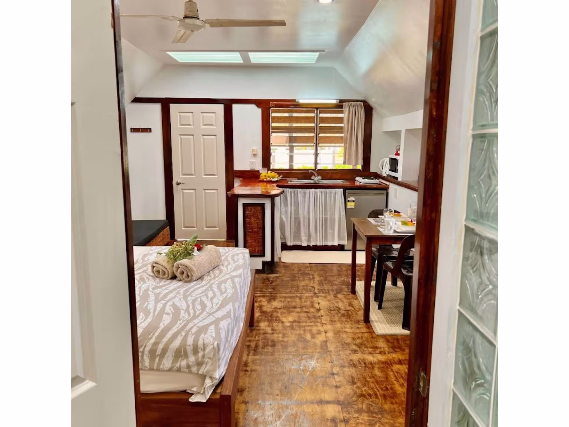 Tai'inu Bungalows