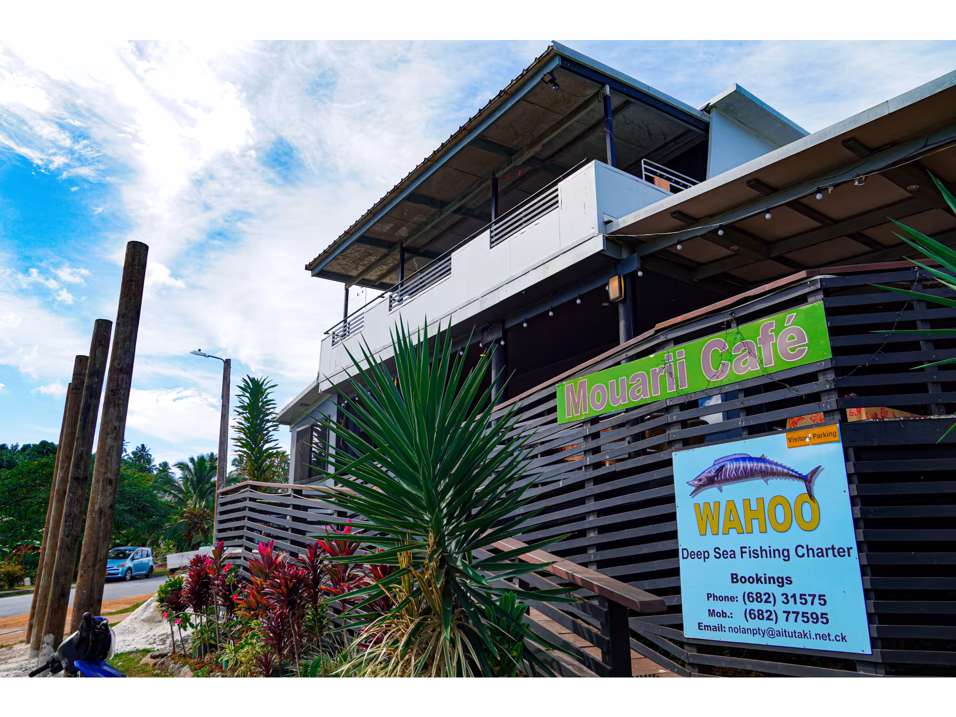 Mouarii Cafe 