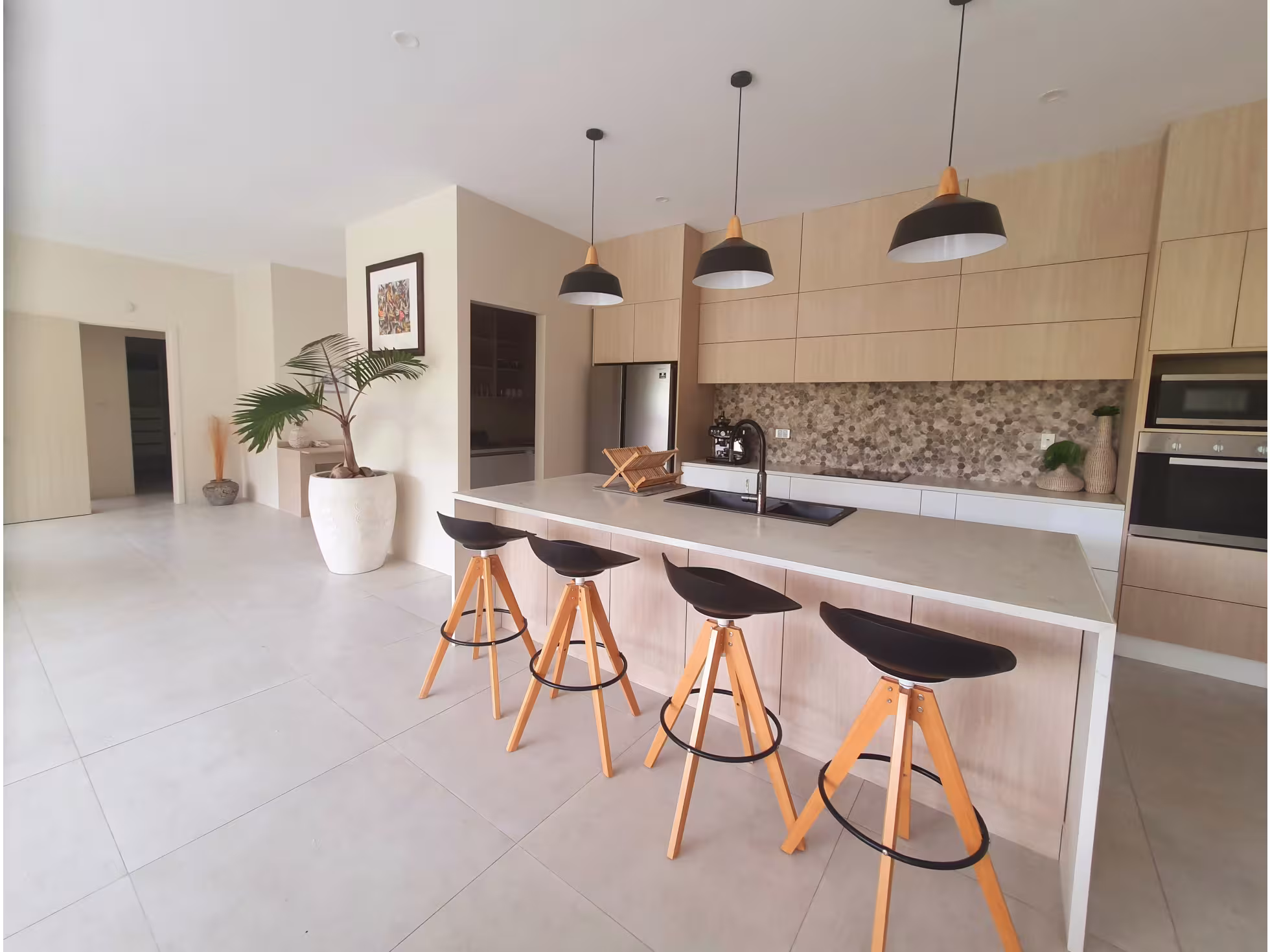 Mama Tara's Luxury Villa