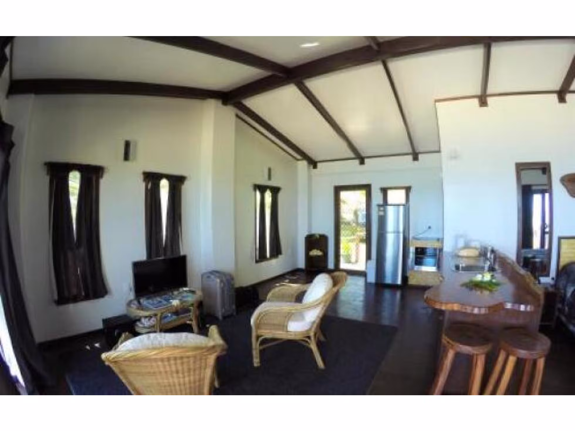 Vaiorea Beach House