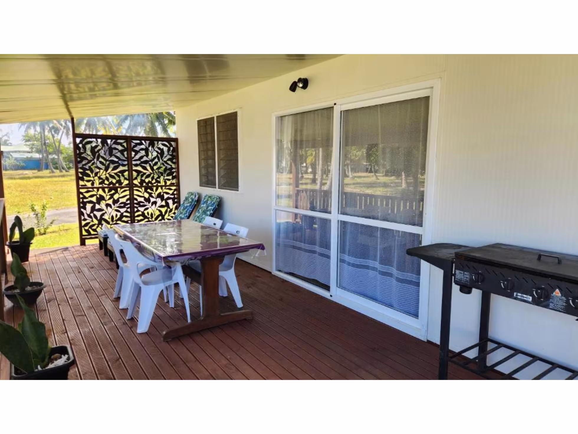 Aumaru Holiday Home