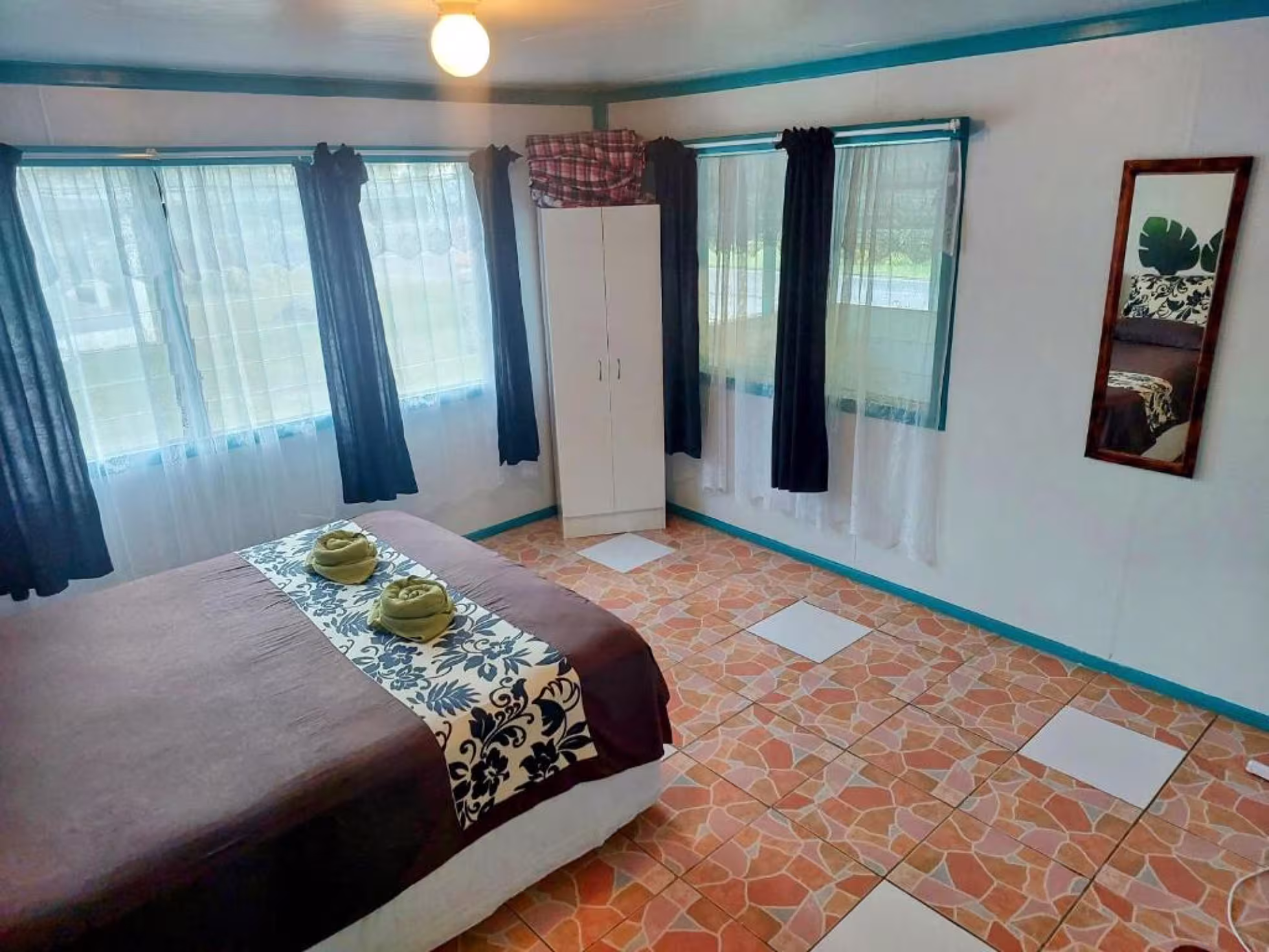 Aitutaki Budget Accommodation - Private room 