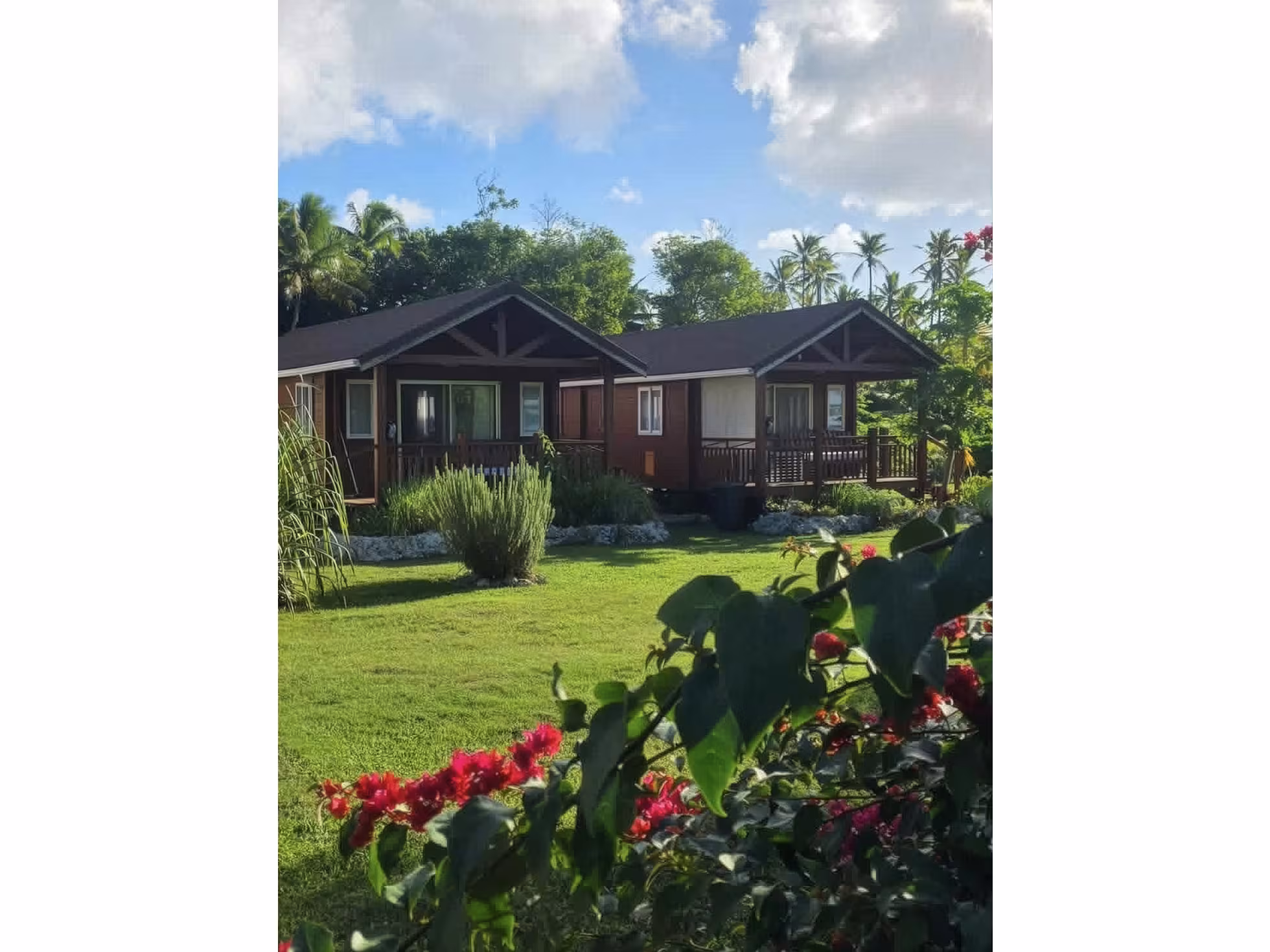 Papa Una's Lodge
