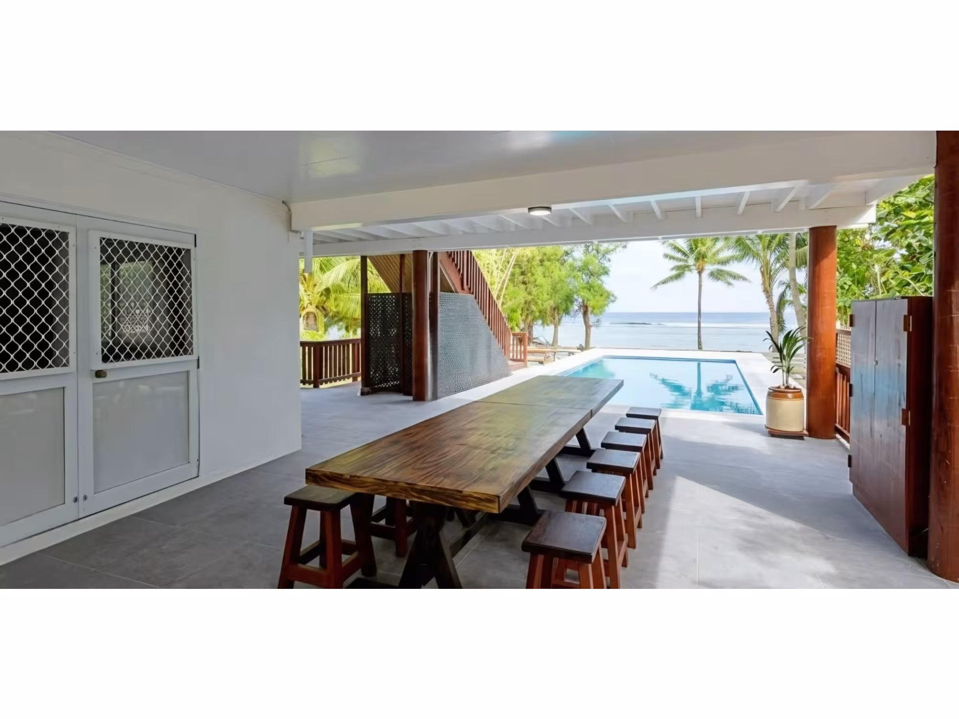 Outdoor dining area
